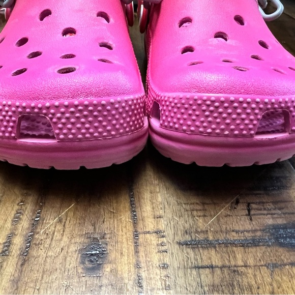 🆕CROCS x Frankenberry Limited Edition Crocs sizes W6, M4. - Picture 10 of 10